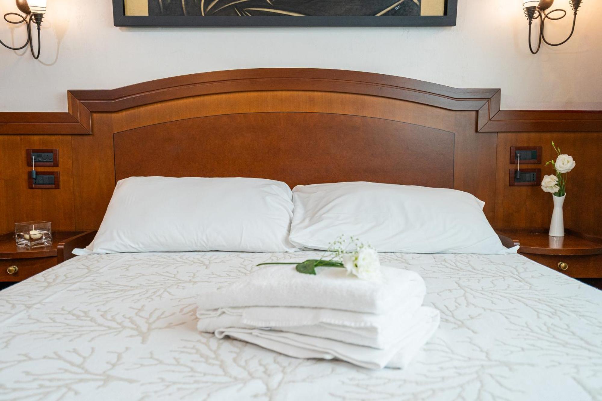 Art Santa Lucia Hotel 4*
