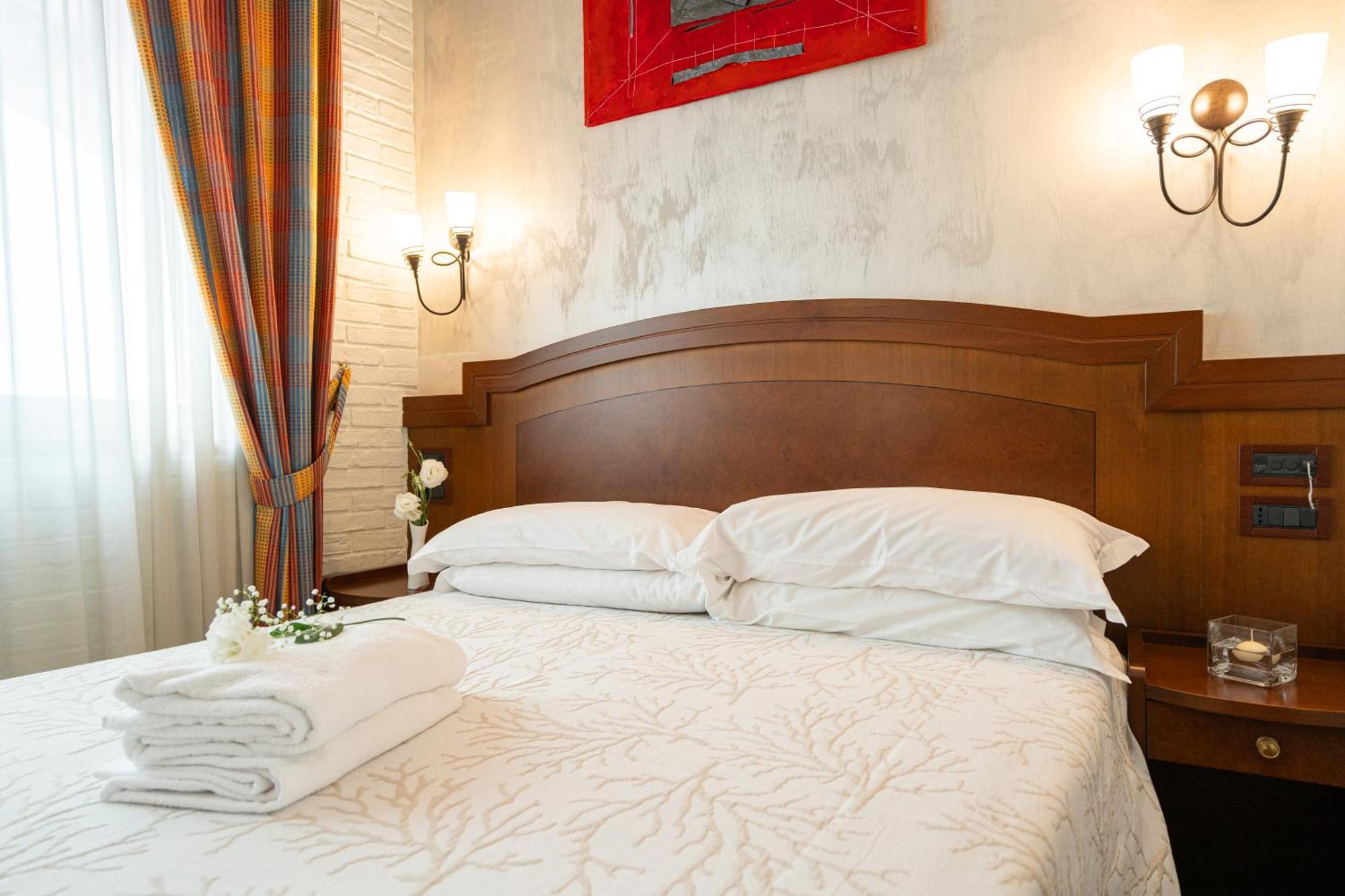 Hotel Art Santa Lucia