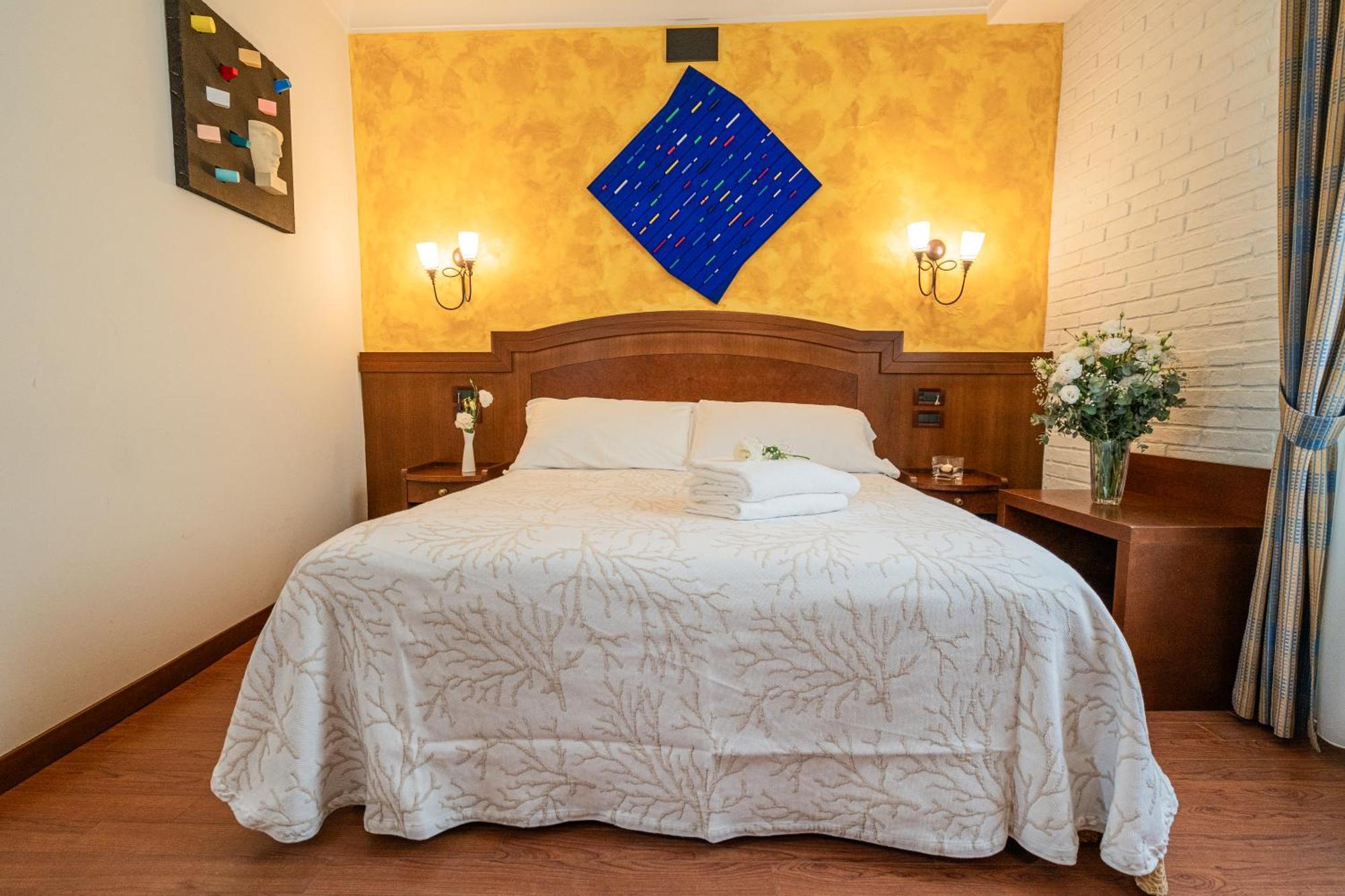 Art Santa Lucia 4*