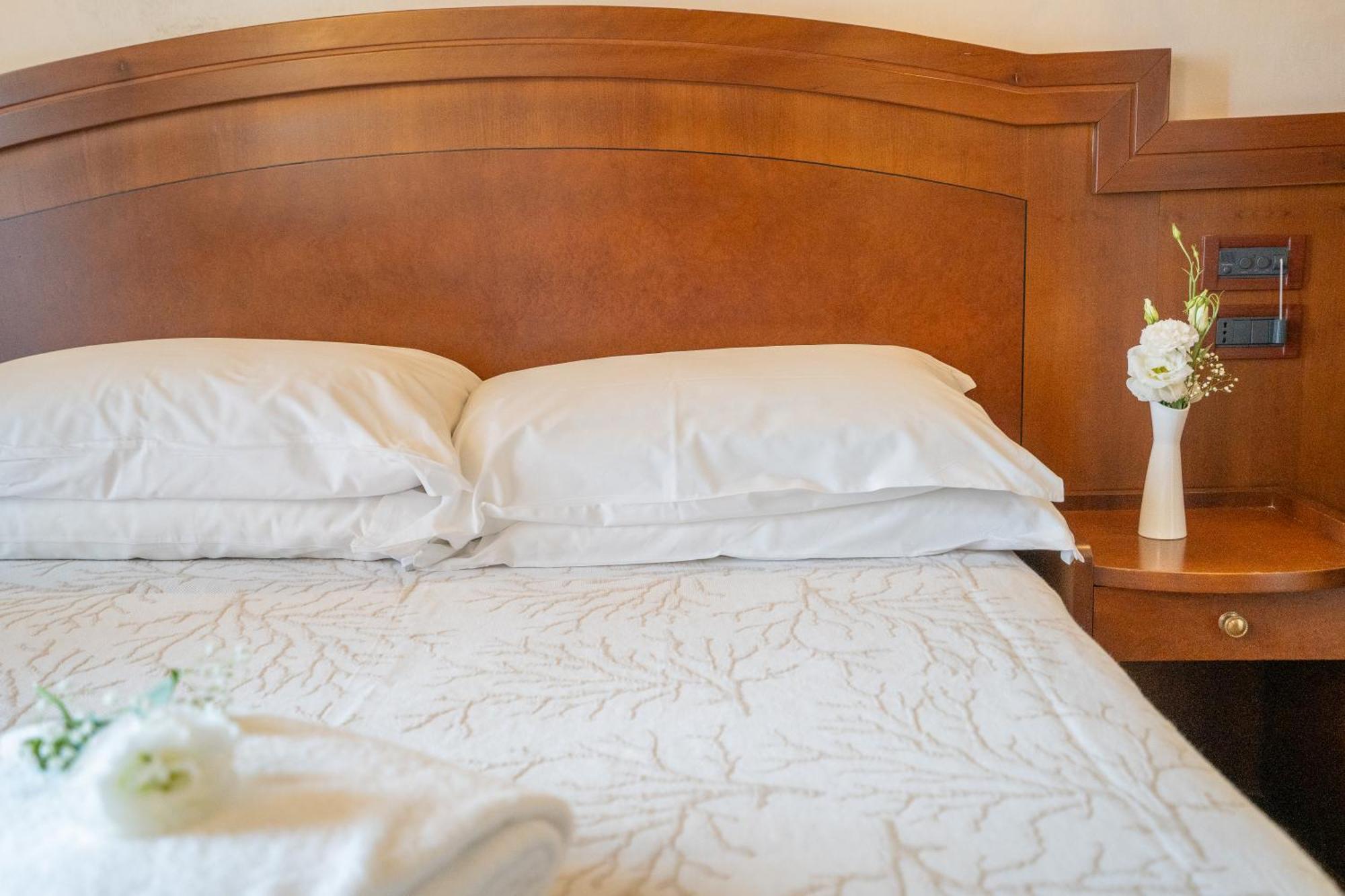 Art Santa Lucia Hotel 4*