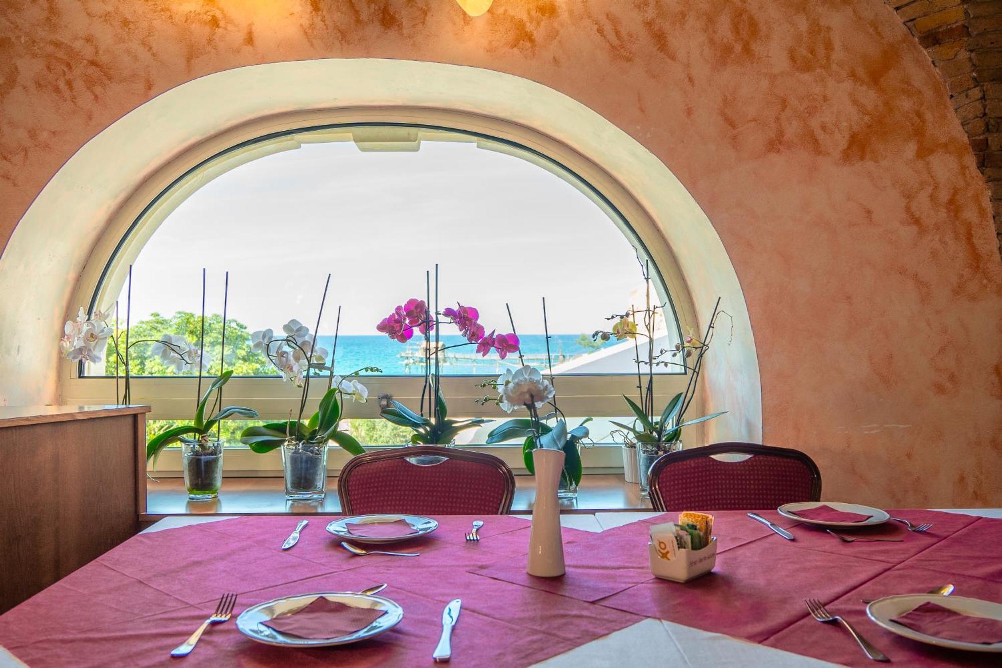 Art Santa Lucia 4* Termoli