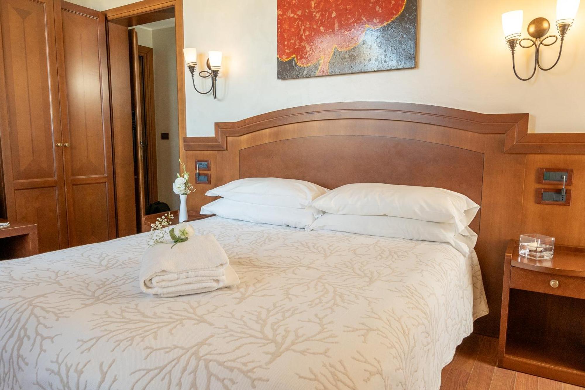 Art Santa Lucia 4*